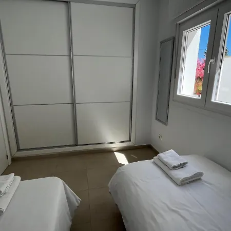 Paradise - Zafiro Willa Nerja